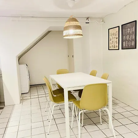 Aday - Mansion Elegant